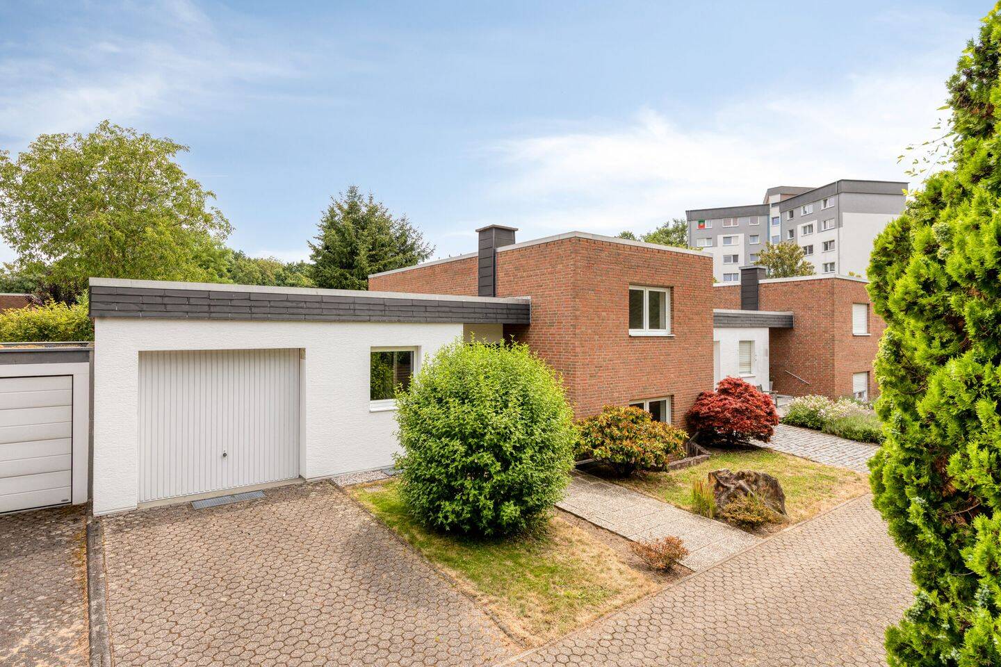 Charmantes Reihenmittelhaus – ideal für Familien mit Kindern!, 50859 Köln (Lindenthal Lövenich Weiden Widdersdorf)