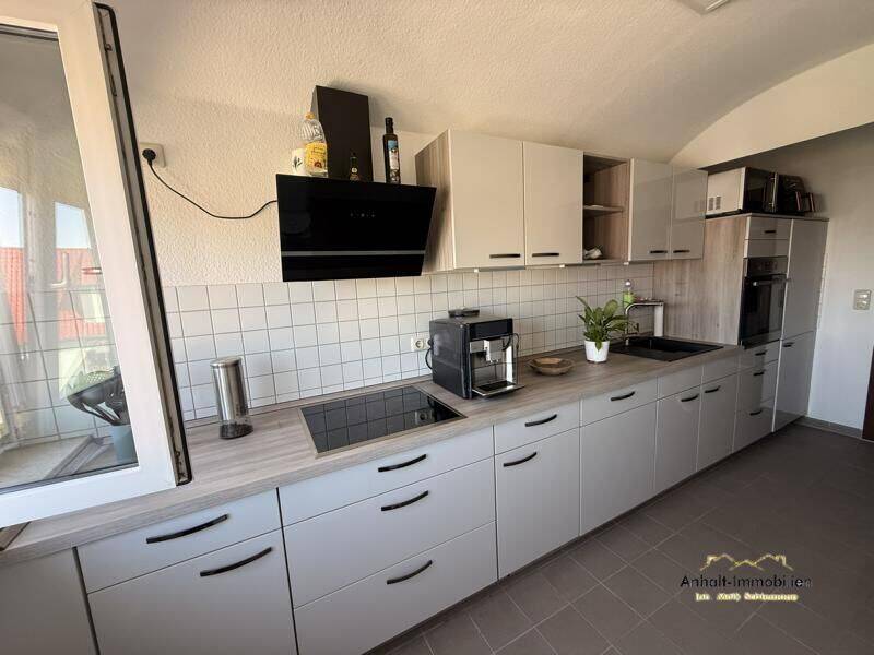 1-Raumdachgeschosswohnung ruhig gelegen, 6369 Südliches Anhalt