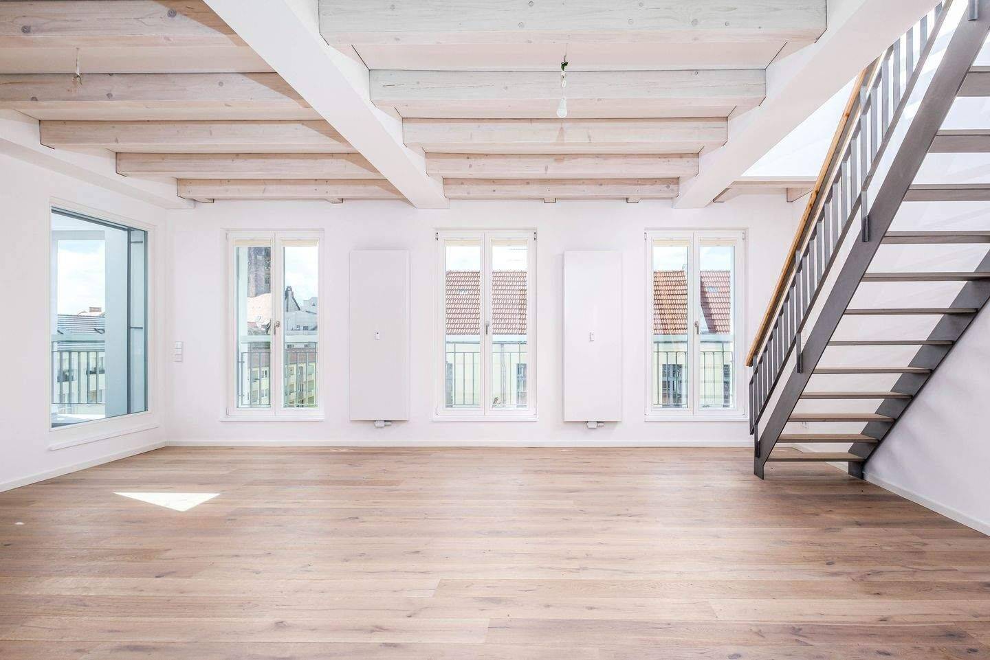 Moderne Dachgeschosswohnung – Klassischer Altbau – Zeitloser Komfort, 10587 Berlin (Charlottenburg-Wilmersdorf Charlottenburg)