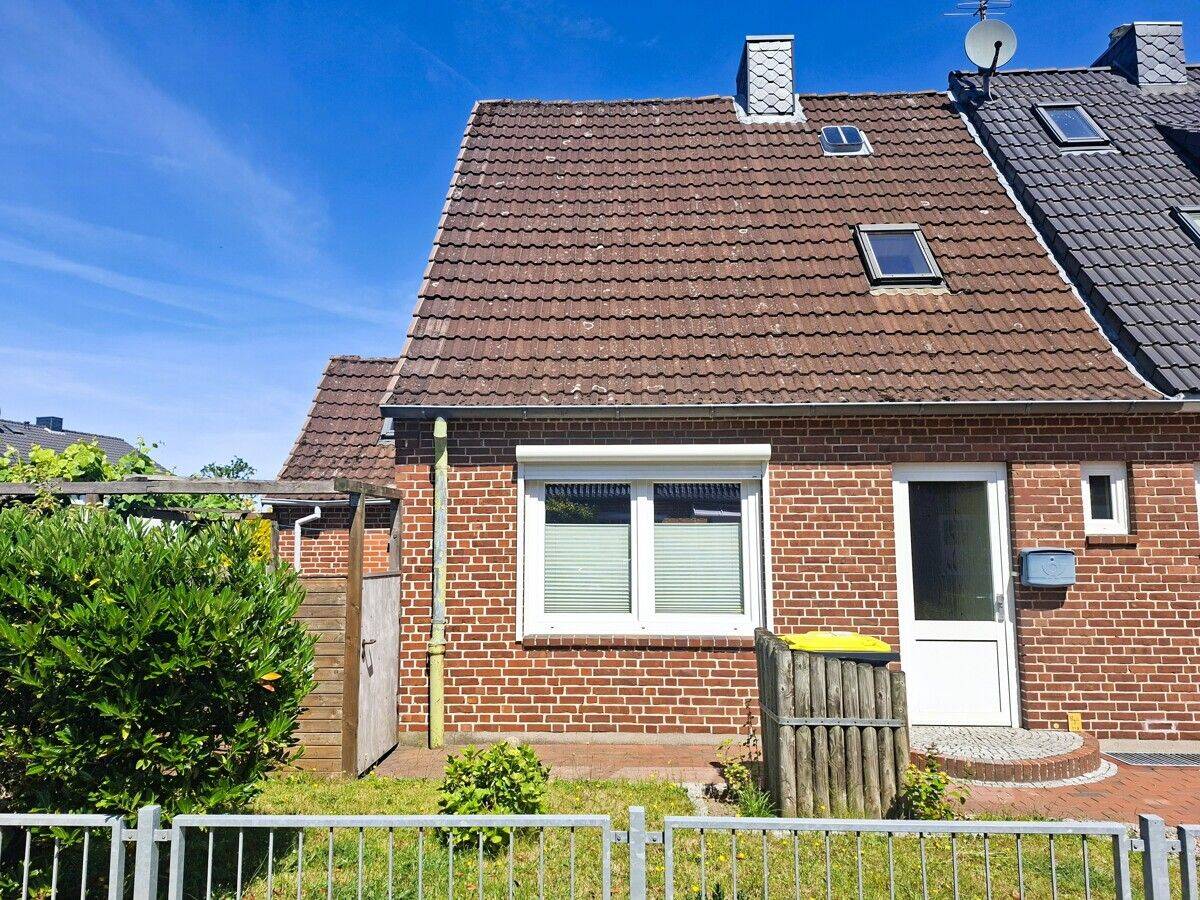 Kleines Reihenendhaus mit Carport, 24214 Gettorf