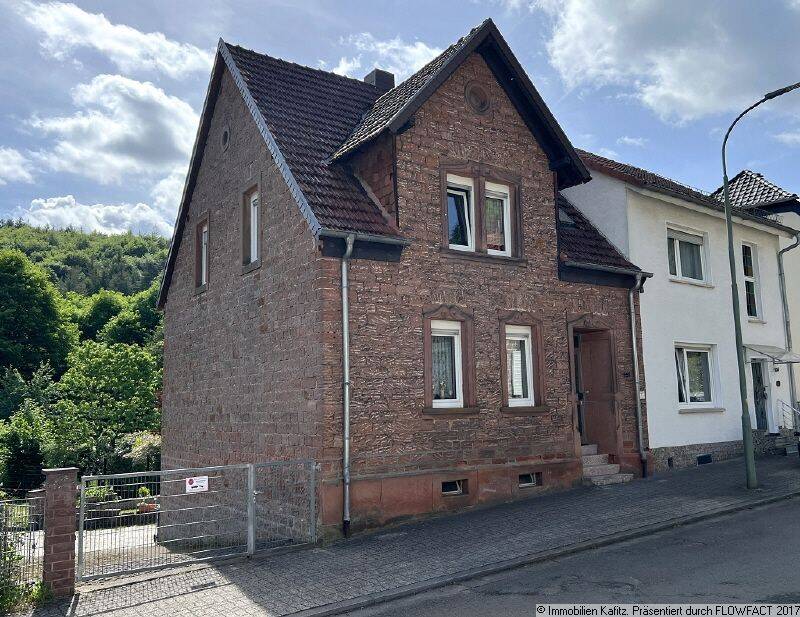 Sandsteinhaus mit tollem Grundstück und Sanierungsbedarf, 67661 Kaiserslautern (Dansenberg Hohenecken Innenstadt Mölschbach Siegelbach)