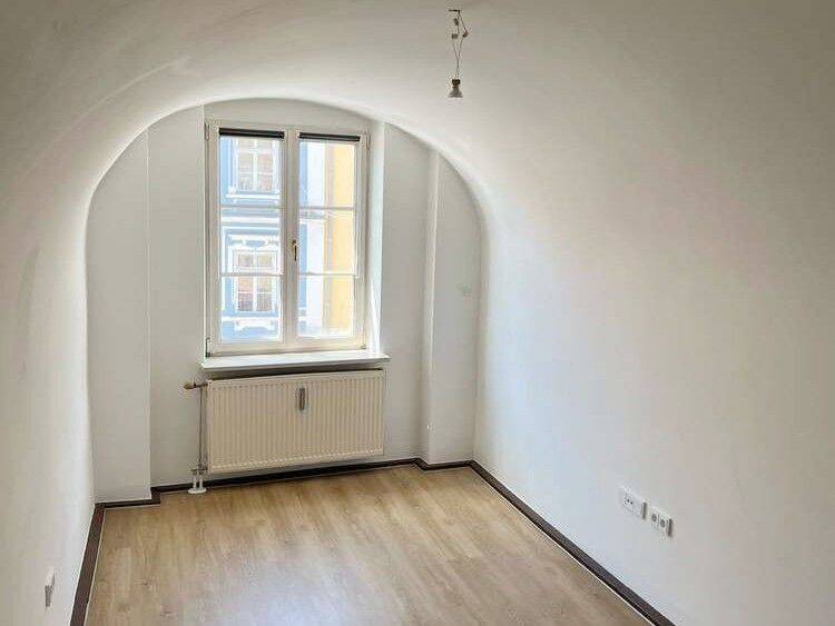 Modernisierte 3-Zimmer-Wohnung im Zentrum von Vilshofen an der Donau, 94474 Vilshofen an der Donau