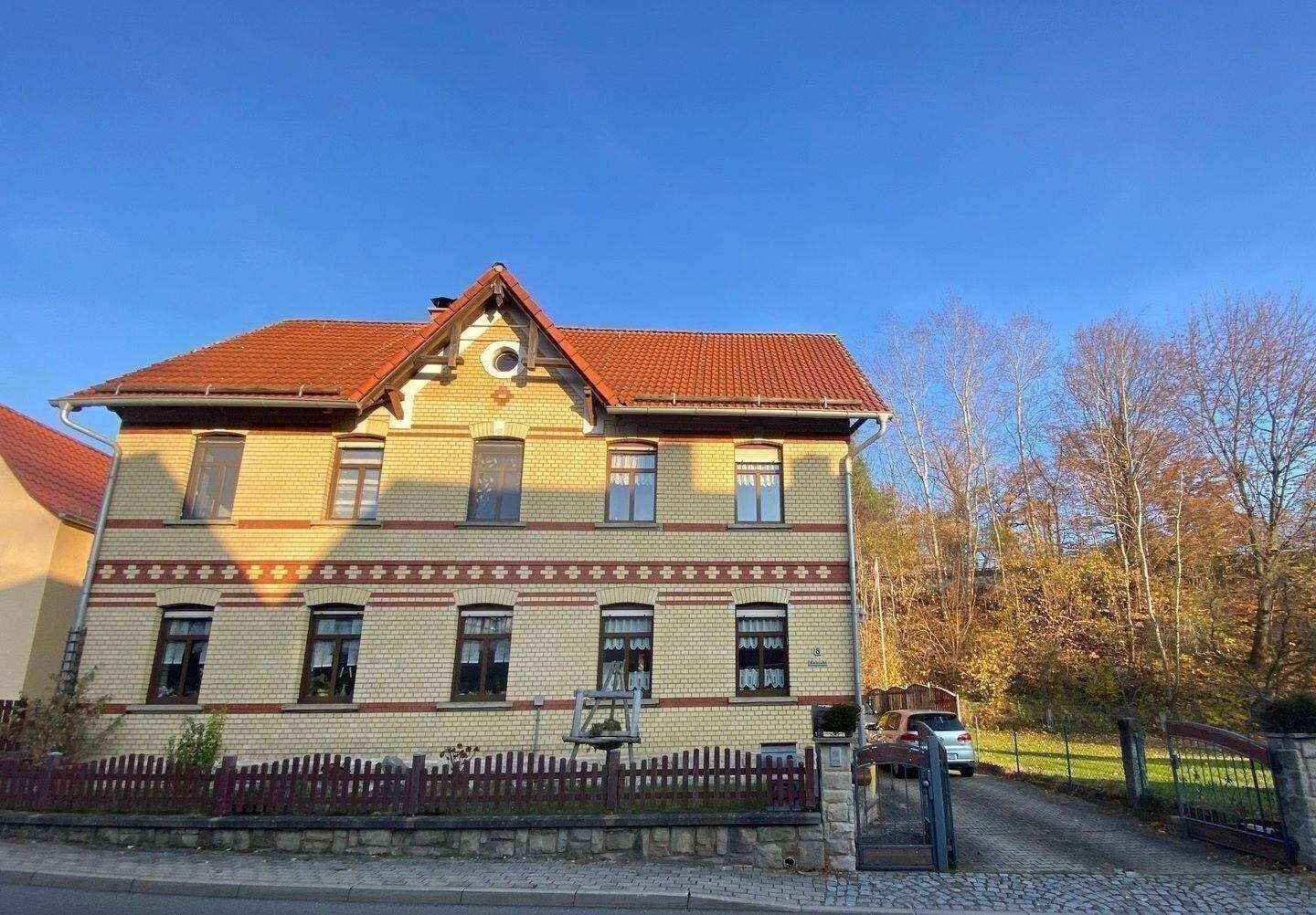 Achtung Neuer Preis! Charmantes Familienhaus mit 6 Zimmern in der Gemeinde Kraftsdorf, mit sehr guter Verkehrsanbindung zur A4 und A9., 7586 Kraftsdorf