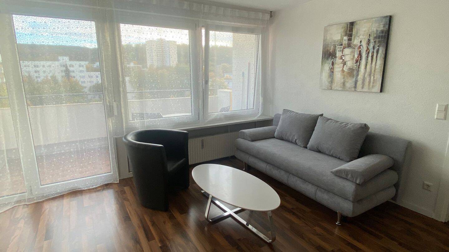Möblierte 2 Zi. Wohnung für 1 Jahr zu vermieten, 70499 Stuttgart