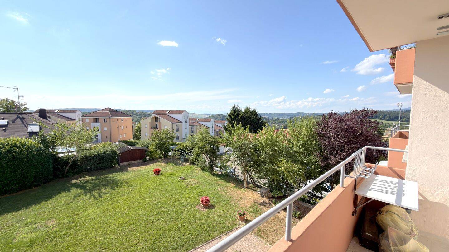 Praktische 2-Zimmer-Wohnung mit Balkon und guter Raumaufteilung, 79540 Lörrach