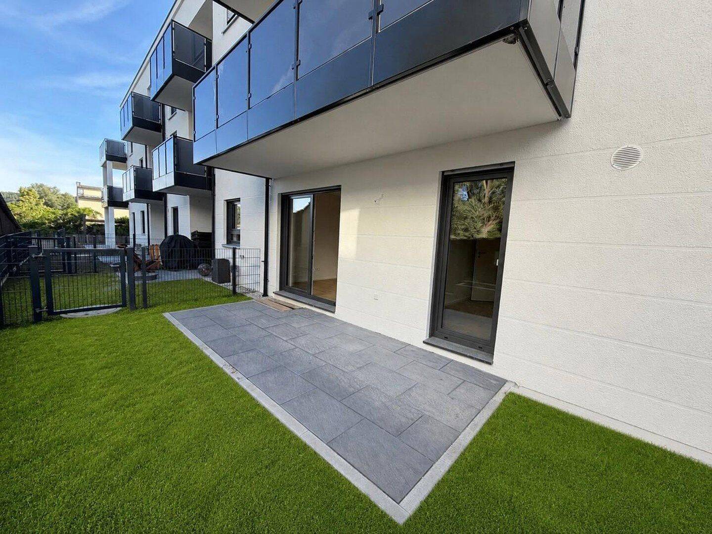 ERSTBEZUG – 2-Zi. Whg. mit Süd-West Terrasse + Garten, FBH, interner Keller, elektr. Rolläden, 85276 Pfaffenhofen a.d. Ilm