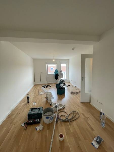 Mit Balkon und Einbauküche! Schicke, frisch renovierte 2-Zimmer-Wohnung am Luitpoldpark, 80804 München (Schwabing-Freimann Schwabing-West)