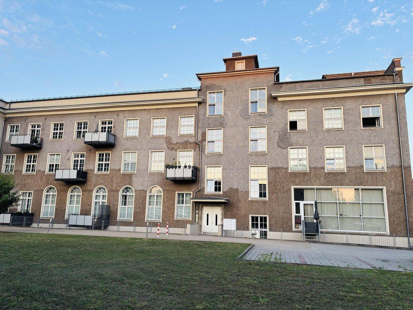 Wohnen mit Charakter: Großzügige 4,5-Zimmer-Wohnung in Radebeul-Ost, 1445 Radebeul
