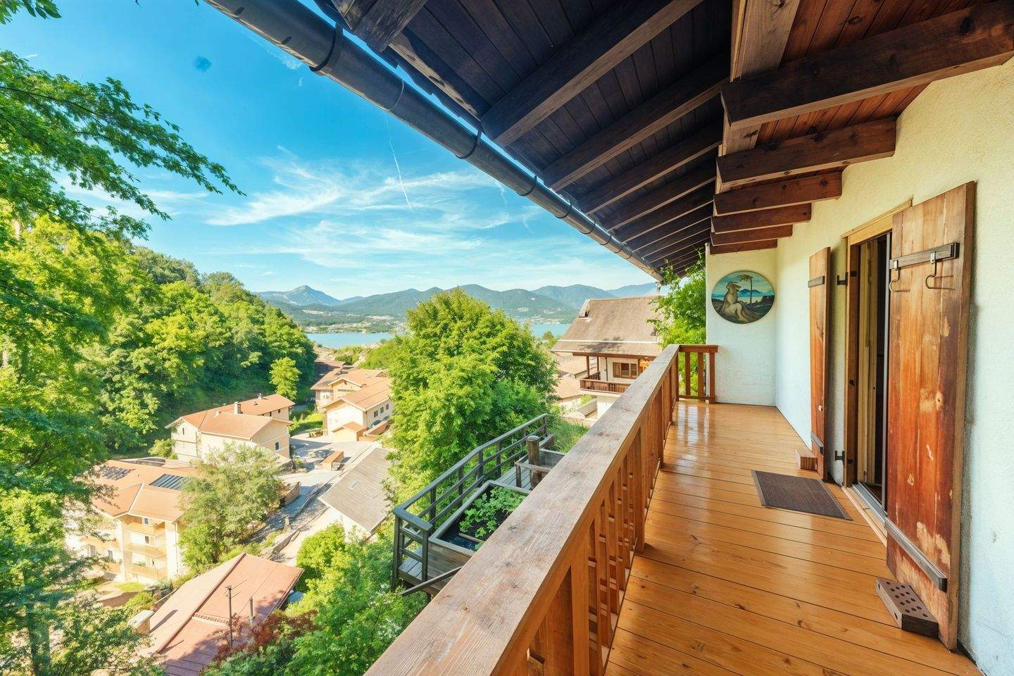 KENSINGTON -Exklusiv-Zweifamilienhaus am Tegernsee mit Panoramablick und Gestaltungspotenzial, 83684 Tegernsee