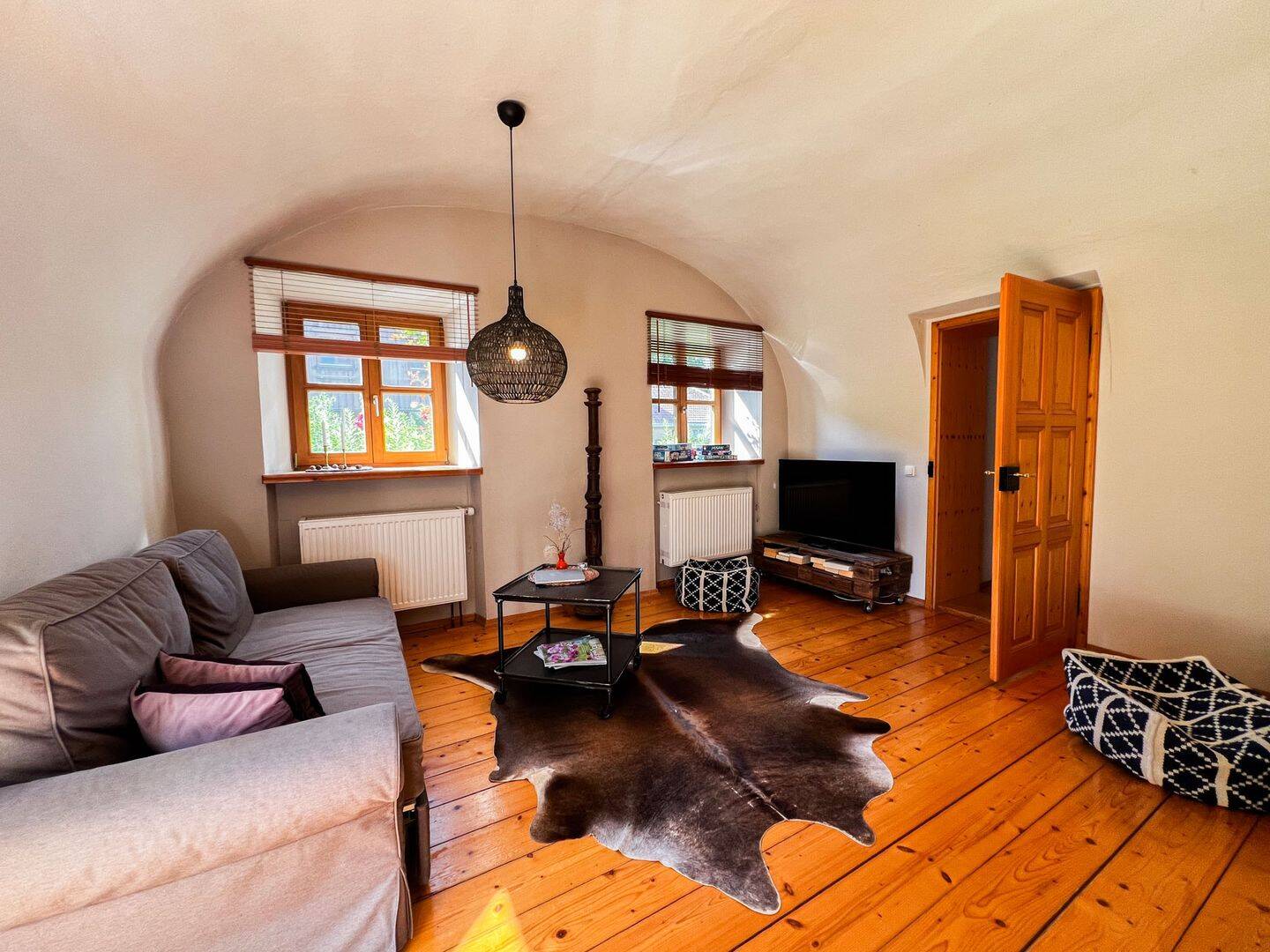 Charmantes Zweifamilienhaus im Herzen von Grassau, 83224 Grassau