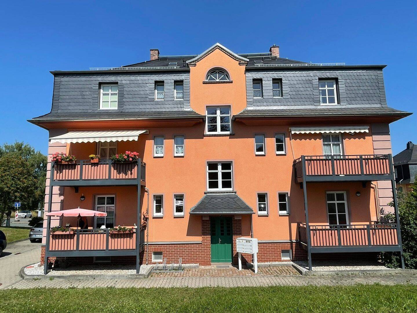 Erdgeschoss Wohnung mit Balkon im Herzen des Erzgebirges, 9376 Oelsnitz/Erzgeb.