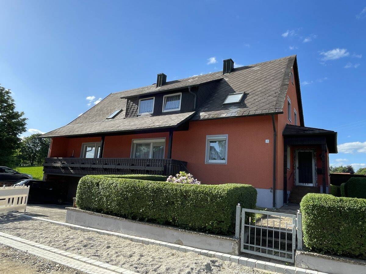 Gepflegtes Einfamilienhaus in Randlage von Thanhausen, 95671 Bärnau