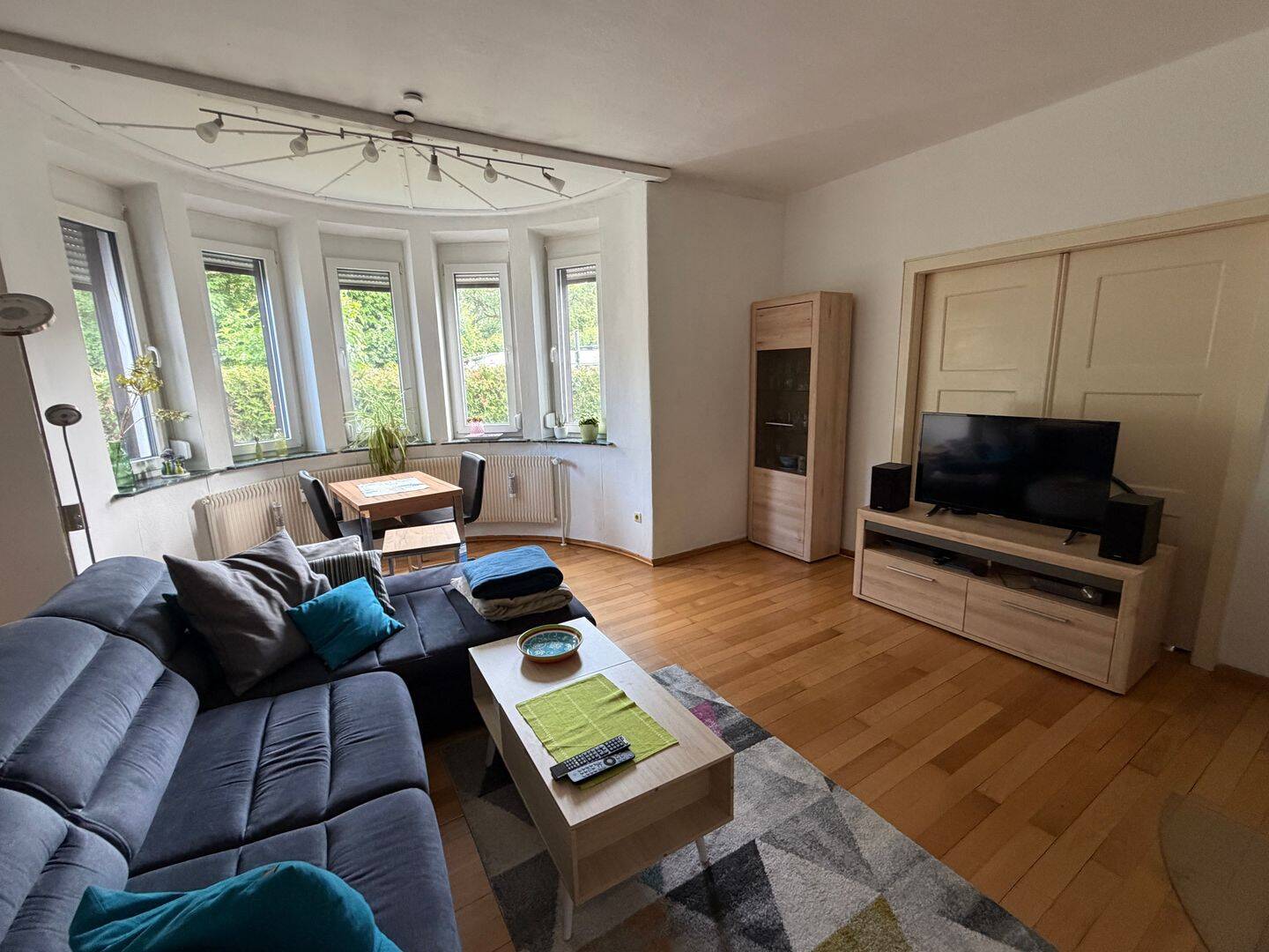 Schöne helle 4 Zim. Altbau-Wohnung in einem 3 Parteienhaus inkl. Balkon und Gartenanteil in Rothenburg zu vermieten!, 91541 Rothenburg ob der Tauber