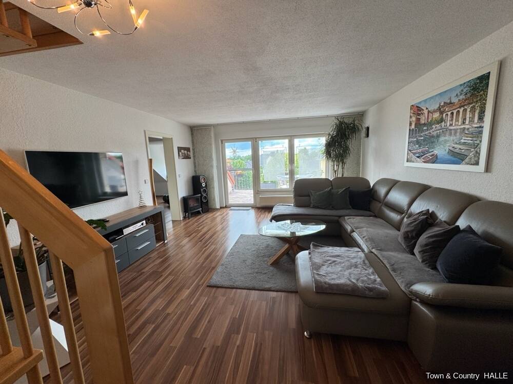 Traumhafte Dachgeschosswohnung in Lieskau, Maisonette, 6120 Halle (Saale) (Dölau Heide Nord Heide Süd Kröllwitz Lettin)