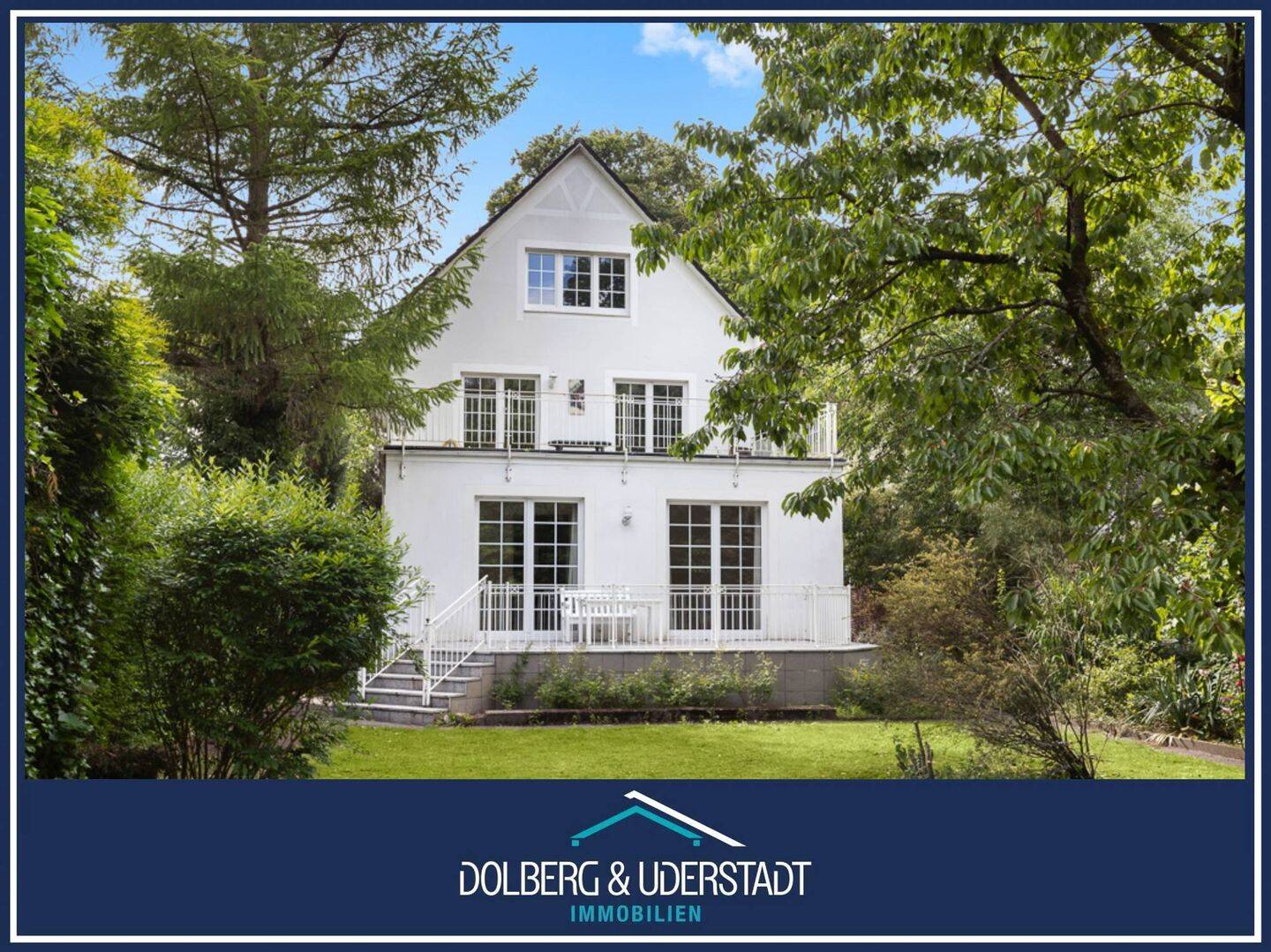 Großzügiges Wohnhaus mit klassischem Charme und zwei Wohneinheiten in begehrter Lage von Rahlstedt, 22143 Hamburg (Wandsbek Rahlstedt)