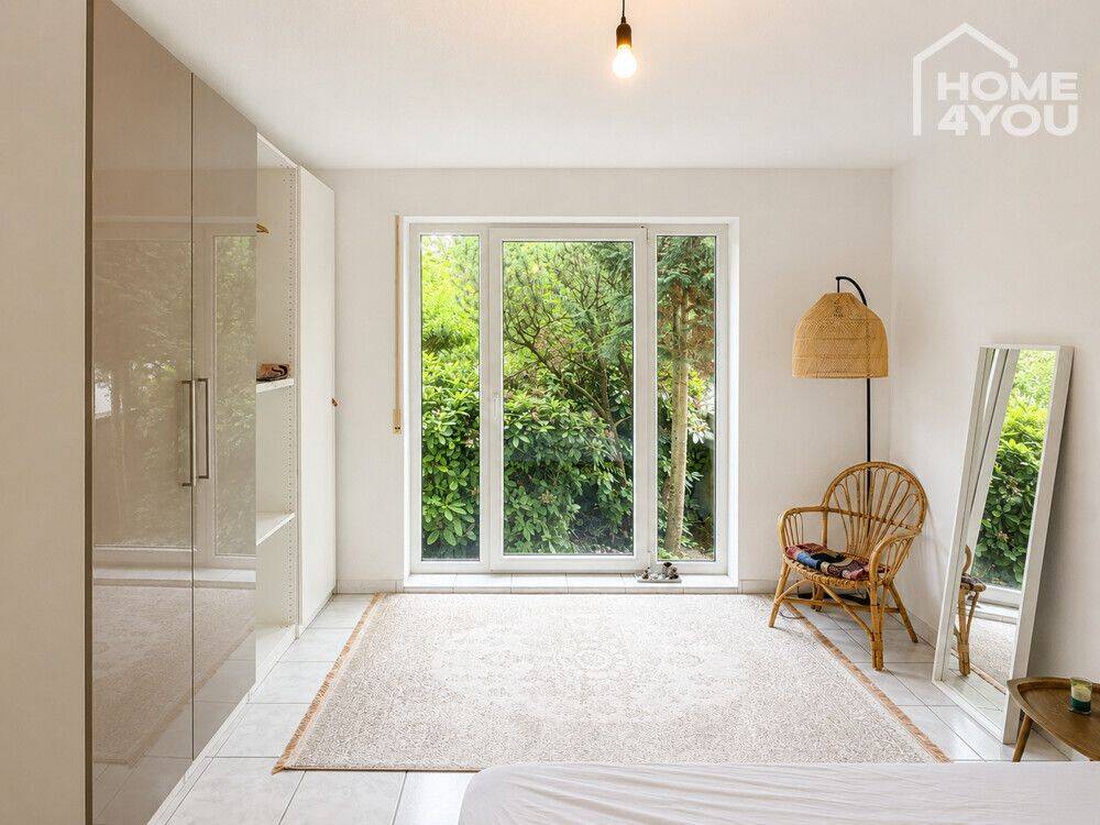 Traumhaft helle Gartenwohnung, zentral Mehlem, 82 qm, 2 SZ, EBK, Terrasse, Garten, TG-Platz, Keller, 53179 Bonn (Lannesdorf Mehlem Muffendorf Pennenfeld Rüngsdorf)