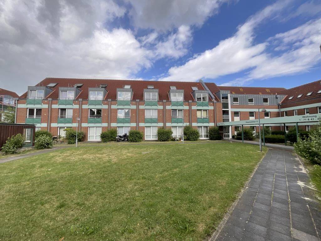 Renovierte 2-ZKB-Wohnung in Fachhochschul-, und Klinikumnähe zu vermieten!, 26389 Wilhelmshaven