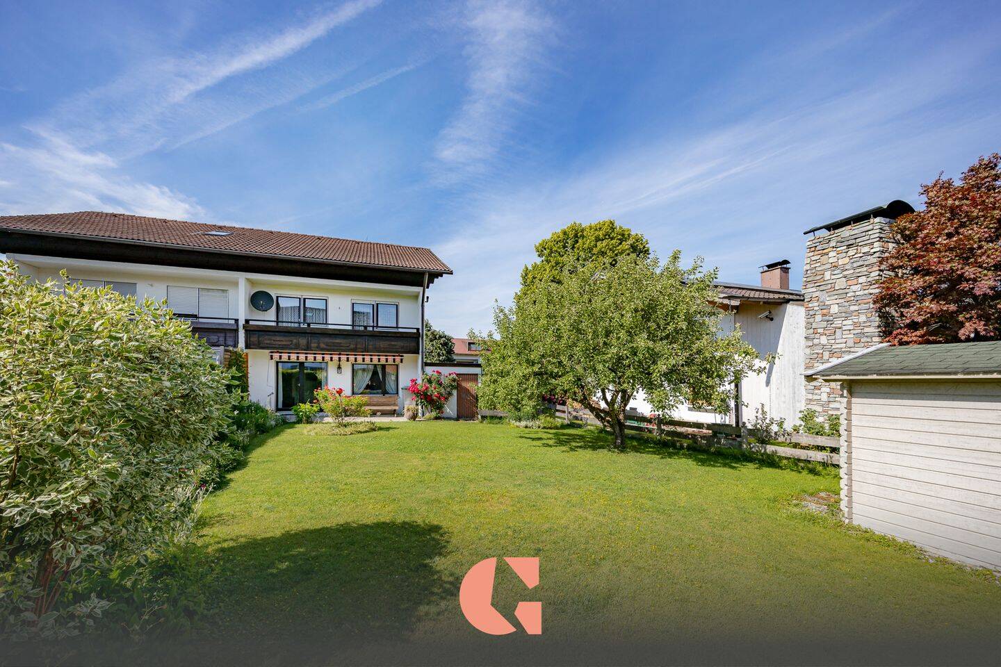 Familienidylle mit sonnigem Garten: Doppelhaushälfte in ruhiger Lage, 83026 Rosenheim (Aising Happing Pang Süd)