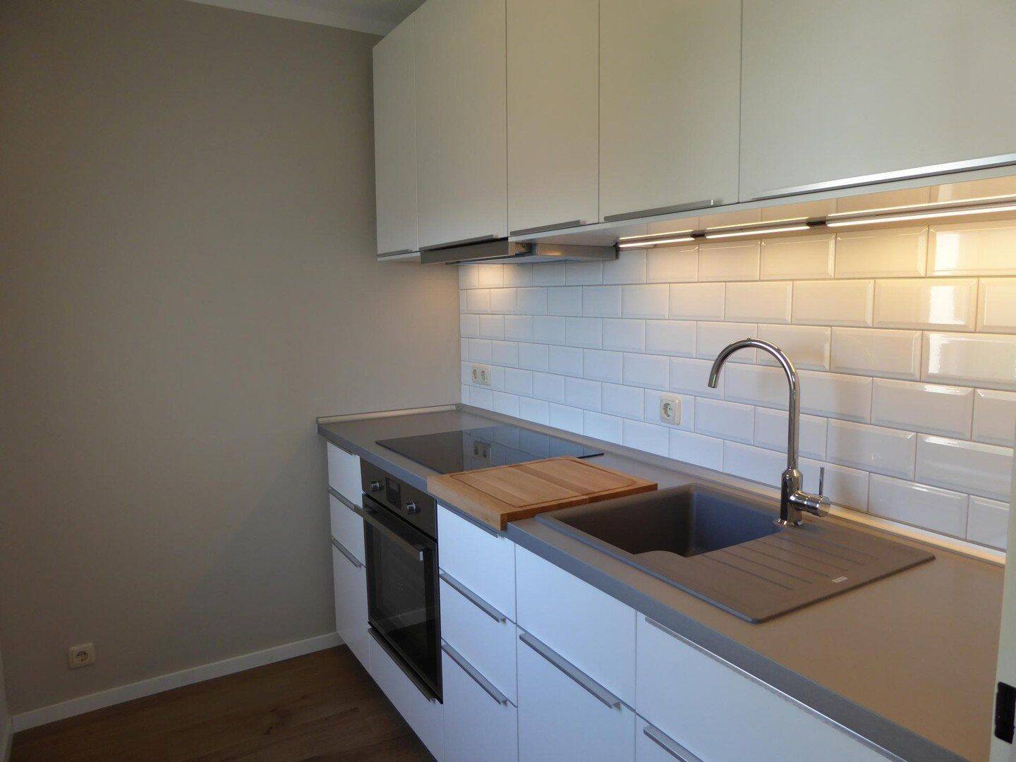 Top sanierte 1 ZKB Wohnung mit Balkon in Wiesbaden – Nordenstadt, 65205 Wiesbaden