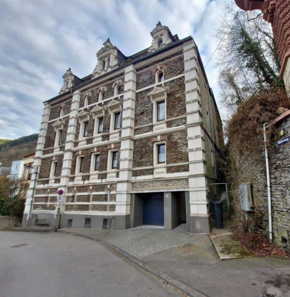 Schöne 3-Zimmer Dachgeschoss Wohnung mit Moselblick, 56841 Traben-Trarbach