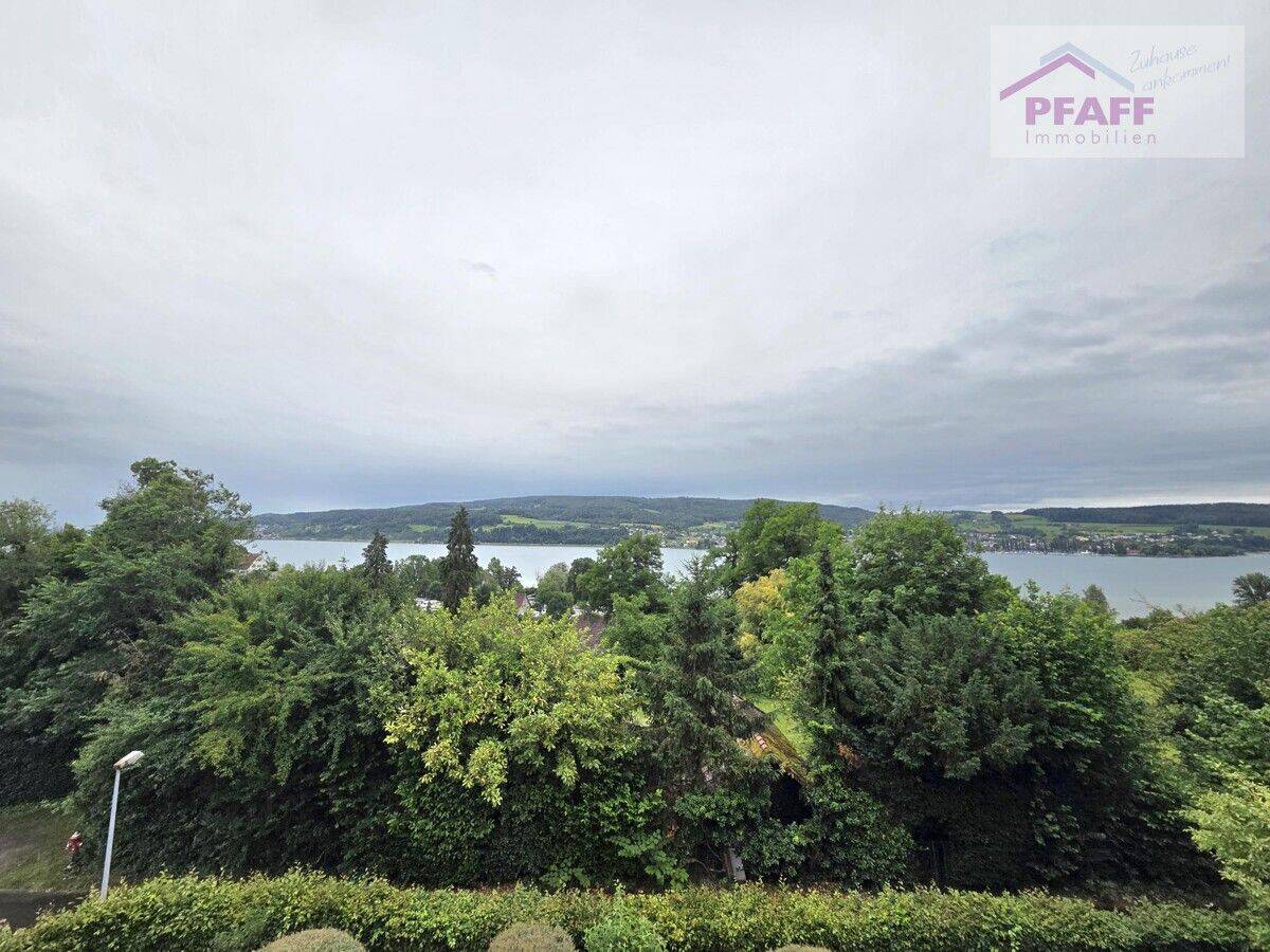 Zuhause ankommen in Gaienhofen im Gütebhohlweg! Traumhafte 3 Zi.-Wohnung im DG mit Seeblick, 78343 Gaienhofen