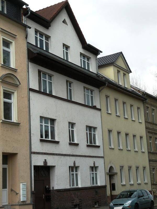2 Raumwohnung in Colditz in ruhiger Lage EG, Innenhof und Grün, Möblierung (Wohnzimmer, Küche, Schlafzimmer) möglich ab 01.11.2026 ggf. eher, 4680 Colditz