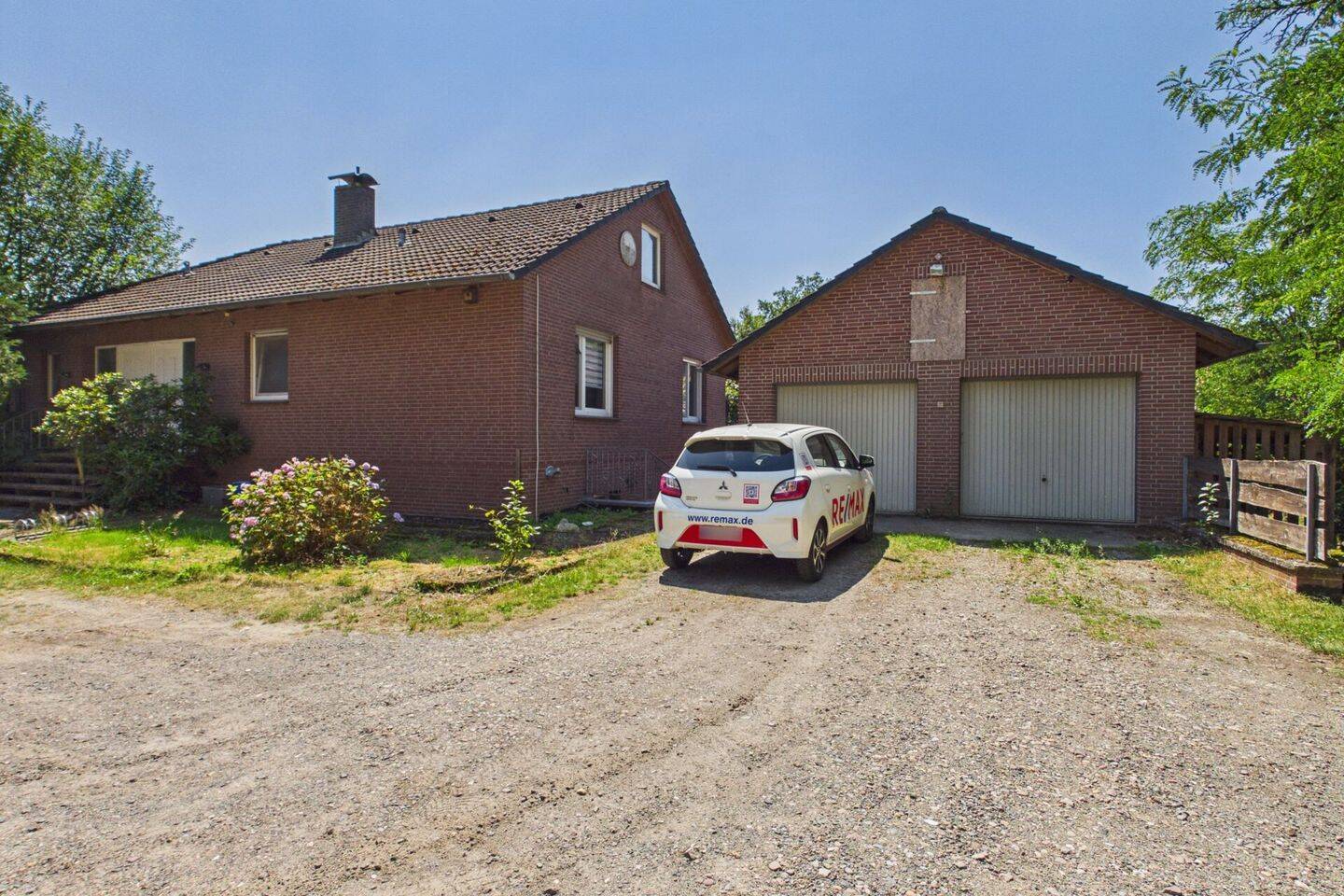 Ruhe.Natur.Potenzial. Einfamilienhaus mit ELW und ausbaufähigem Dachgeschoss in Walsrode-Krelingen, 29664 Walsrode