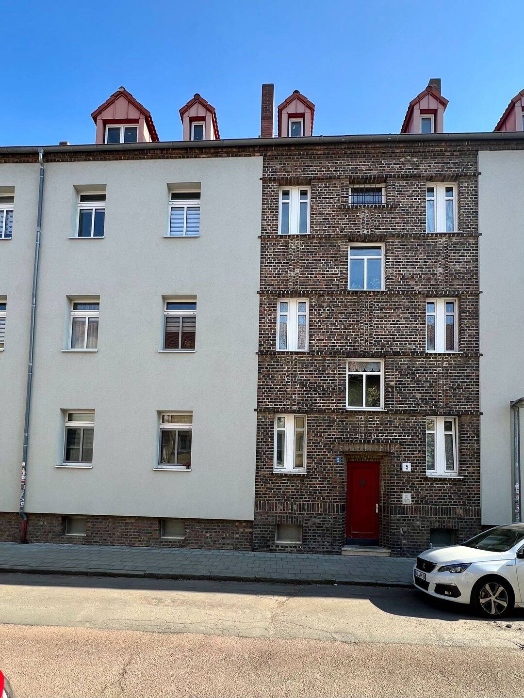 *Neu* 2-RW mit Balkon und Stellplatz zu vermieten!, 6132 Halle (Saale) (Ammendorf-Beesen Planena Radewell-Osendorf Silberhöhe)