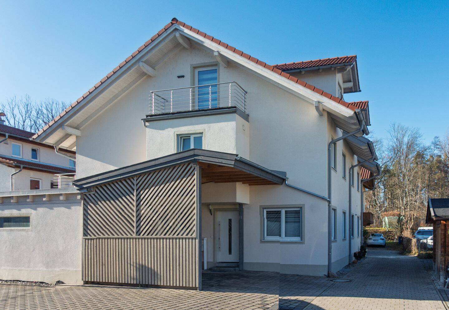 Hochwertige Doppelhaushälfte in zentraler Lage von Rosenheim – provisionsfrei!, 83026 Rosenheim (Aising Happing Pang Süd)