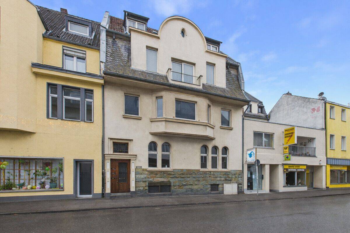 Entwicklungsobjekt in Best-Lage K-Niehl- mieterfrei, Kernsanierung genehmigt und/oder Neubau möglich, 50735 Köln (Nippes Niehl Riehl Weidenpesch)