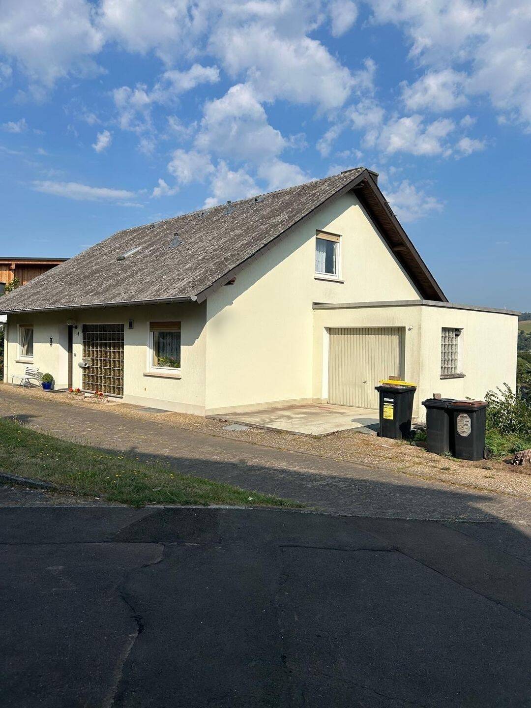 Komfortables Wohnen über den Dächern von Bad Salzschlirf, 36364 Bad Salzschlirf