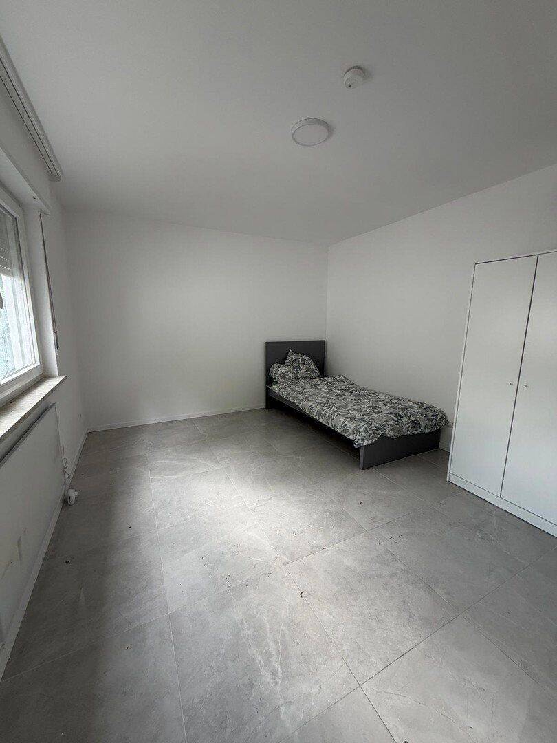 Frisch saniert & möbliert: Zwei WG-Zimmer in Ludwigshafen-Oppau frei!, 67069 Ludwigshafen am Rhein (Edigheim Oppau Pfingstweide)