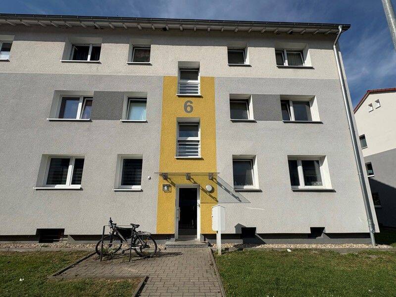 Ihr Wohlfühlort erwartet Sie: Entdecken Sie diese schöne 2,5-Zimmer-Wohnung im Erdgeschoss mit Balkon!, 45327 Essen (Katernberg Stoppenberg)