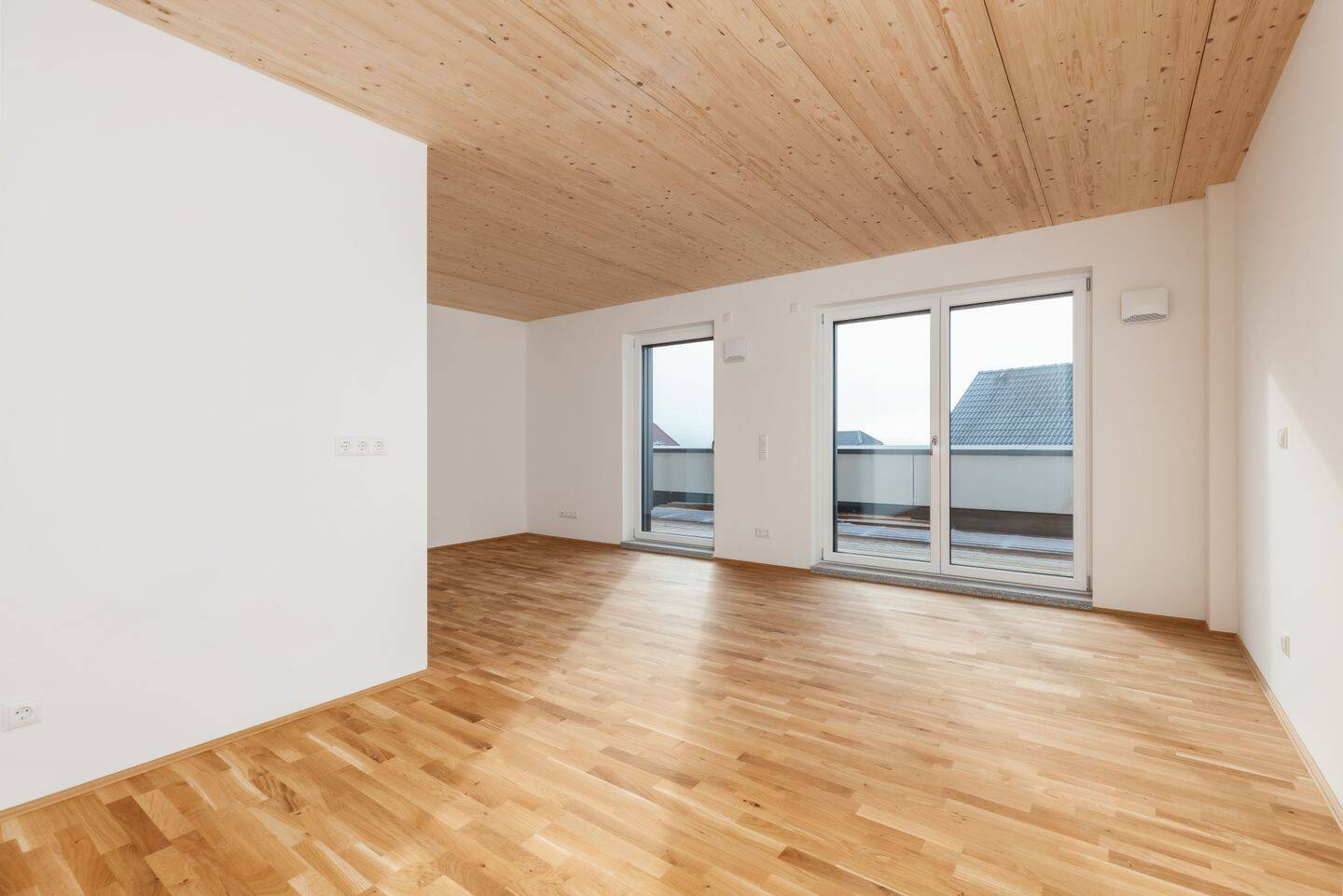 Traumhafte 2-Zimmer-Wohnung mit Balkon und unverbaubarem Blick ins Freie – Wohnung 11, 93080 Pentling