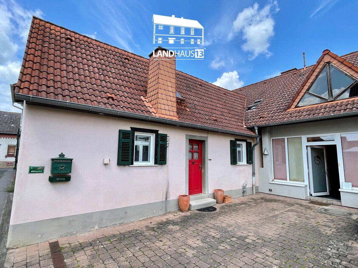 Charmantes, modernisiertes Einfamilienhaus . Kombination Altbau+Neubaustil . Garten . Schwabenheim, 55270 Schwabenheim an der Selz
