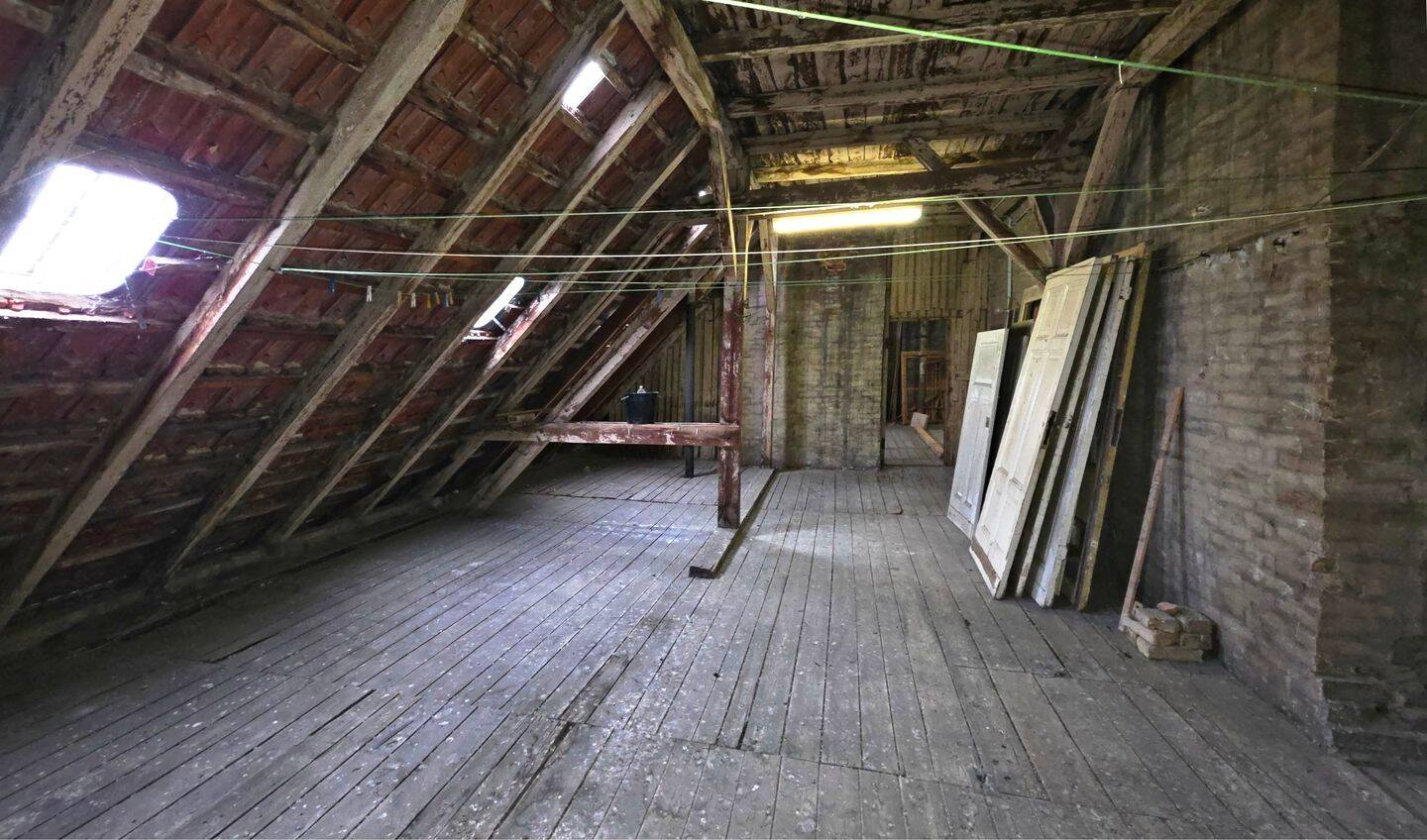 Altbau-Rohling mit dem Ausbaurecht für zwei Wohnungen im beliebten Neuköllner Drei-Länder-Eck!, 12059 Berlin (Neukölln Kolonie Petersbaude Kolonie Rübezahl)