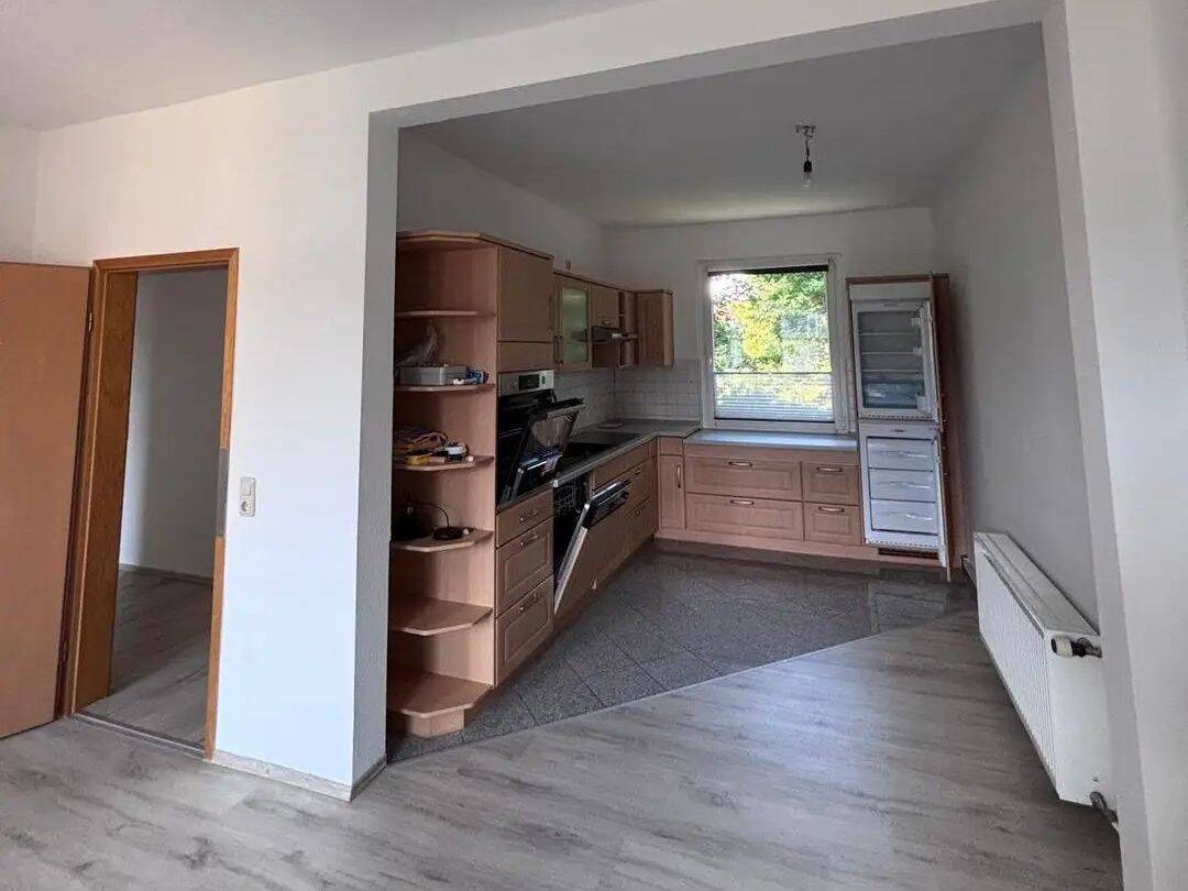 Helle 2,5 Zimmer Wohnung mit Dusche und Wanne in der Südstadt, 38126 Braunschweig (Braunschweig Lindenbergsiedlung Mascherode Rautheim Südstadt)