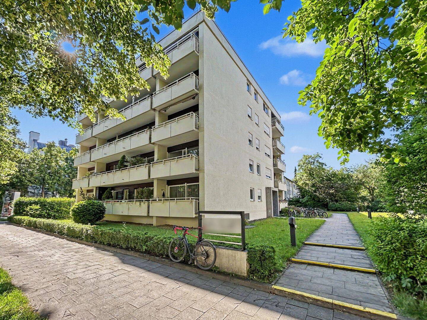 Vermietetes 1-Zimmer-Apartment in Top Lage von München-Gern, 80638 München (Moosach Neuhausen-Nymphenburg)