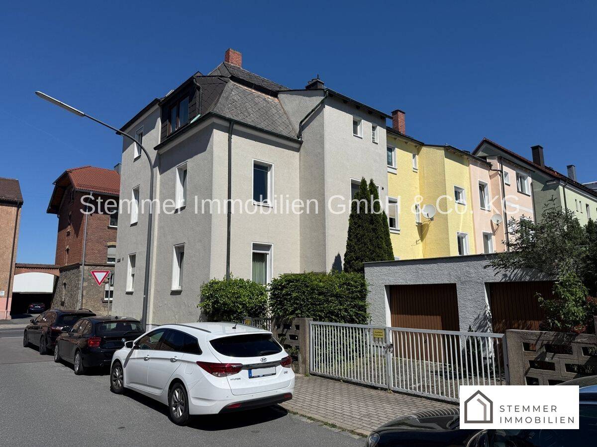 Stadtnahes Wohnhaus. zentral gelegen und mit viel Entwicklungspotenzial, 92637 Weiden i.d. OPf. (Weiden)