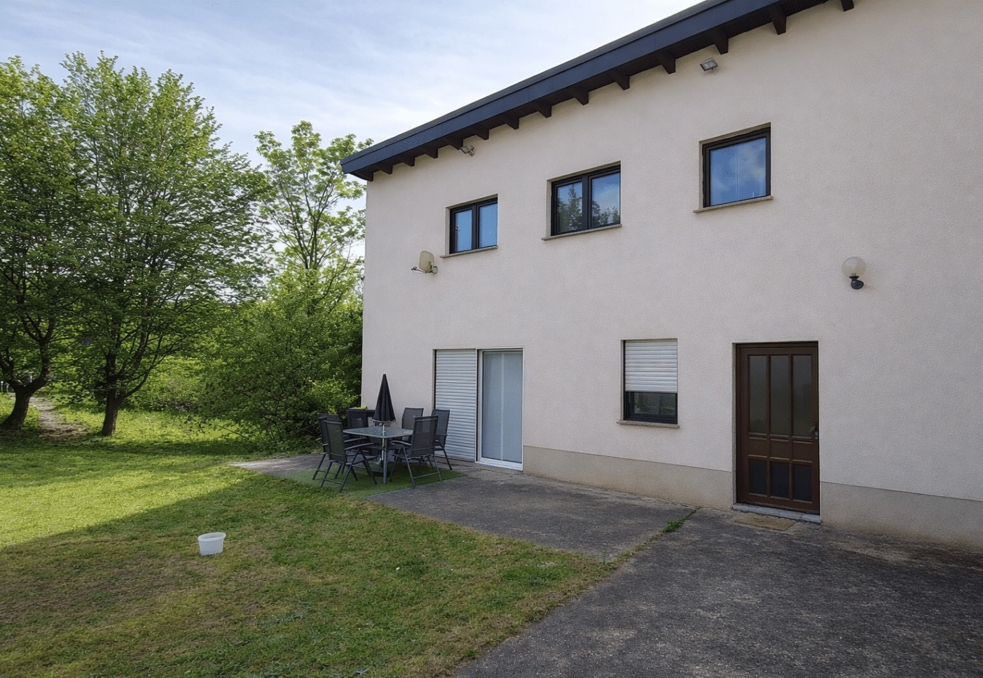 Attraktives Zweifamilienhaus mit Vermietungspotenzial und vielseitigen Nutzflächen, 66646 Marpingen