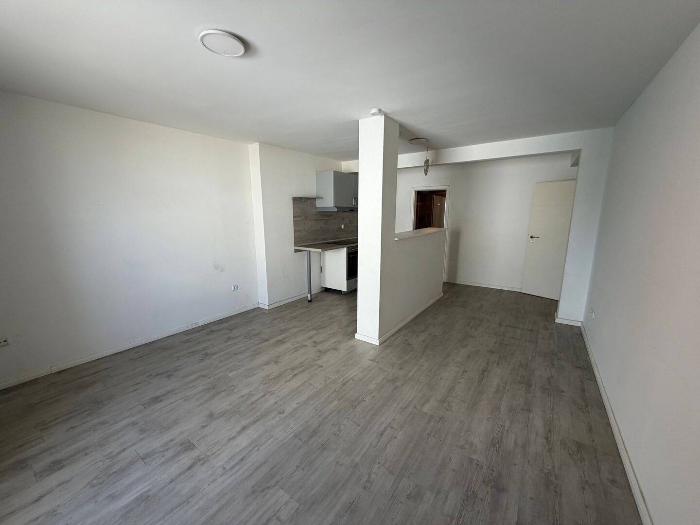 +++SOFORT BEZUGSFREIE 2 -ZIMMER-WOHNUNG+++, 25524 Bekmünde