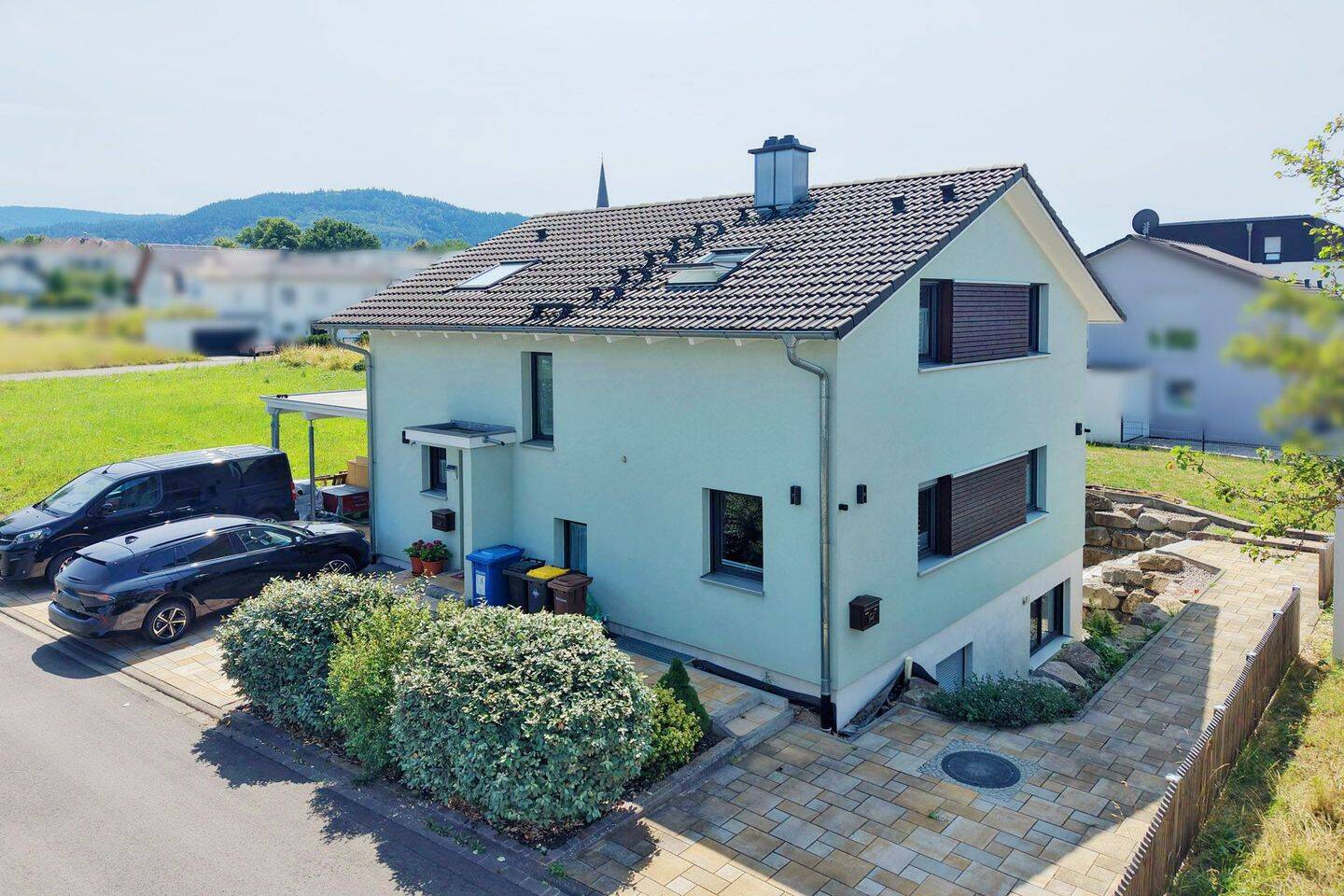 Traumhaus für die ganze Familie – Neuwertiges Einfamilienhaus mit Einliegerwohnung, 76534 Baden-Baden