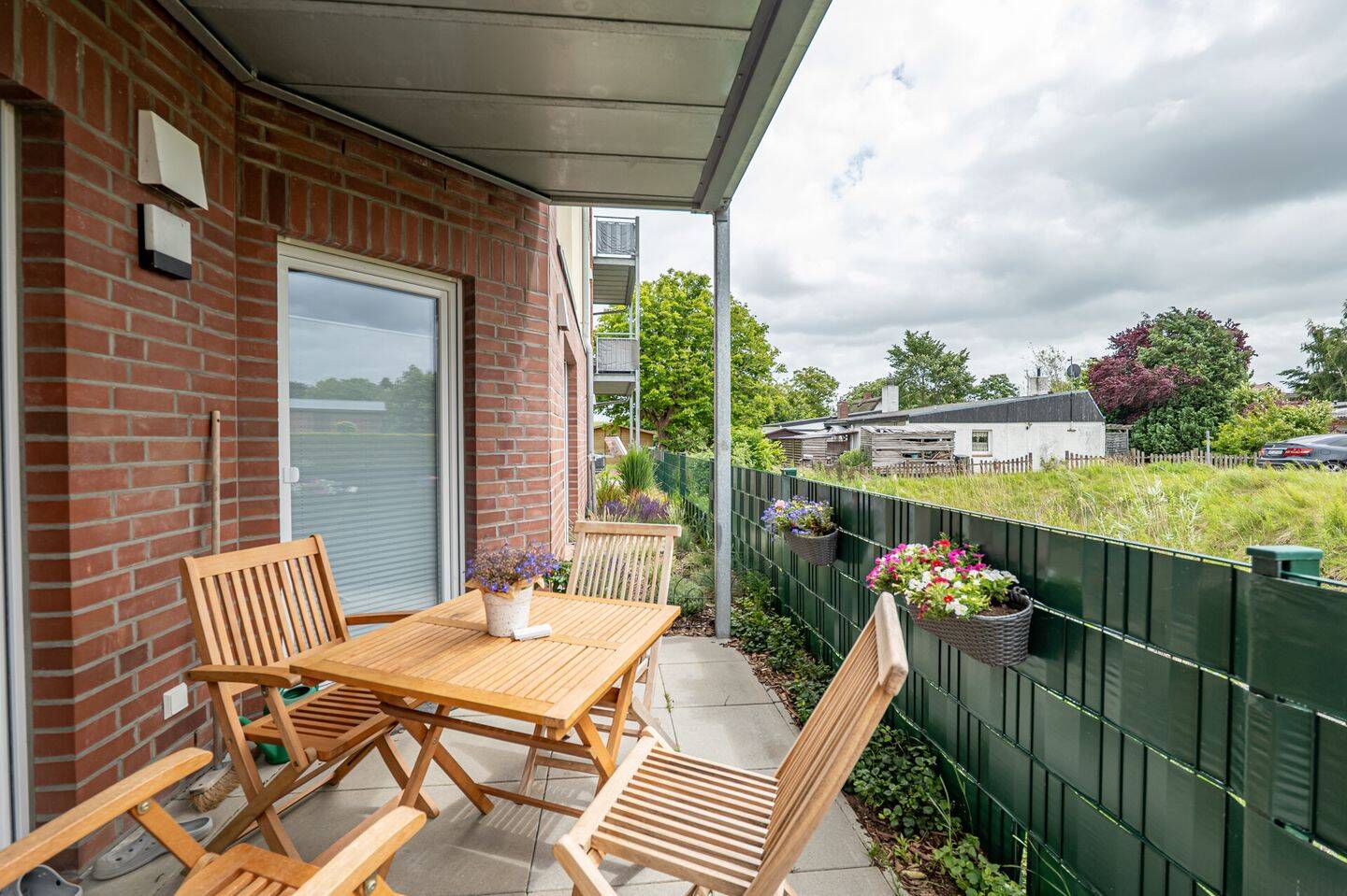 Moderne 2-Zimmer-Eigentumswohnung mit Terrasse, Gartenanteil und KfW-40-Standard, 21737 Wischhafen
