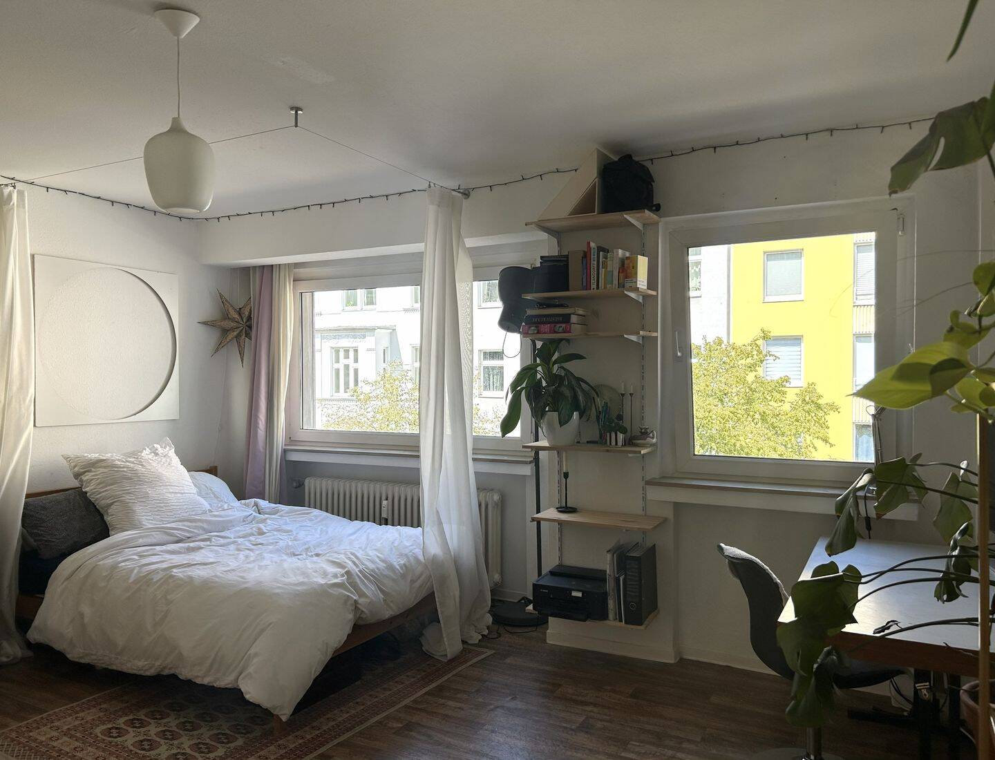 Helles, zentral gelegenes 1- Zimmer Apartment in D- Friedrichstadt, 40215 Düsseldorf (Friedrichstadt)