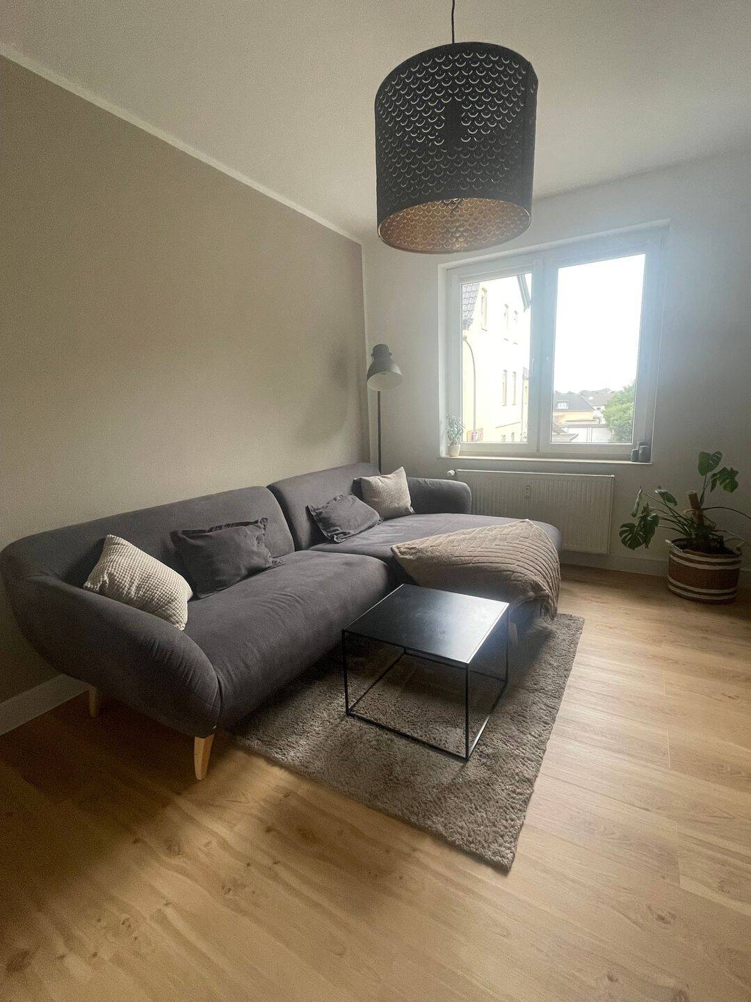 Vollständig Möblierte 2 Zimmer Wohnung in Weitmar, befristet, 44795 Bochum (Weitmar Wiemelhausen)