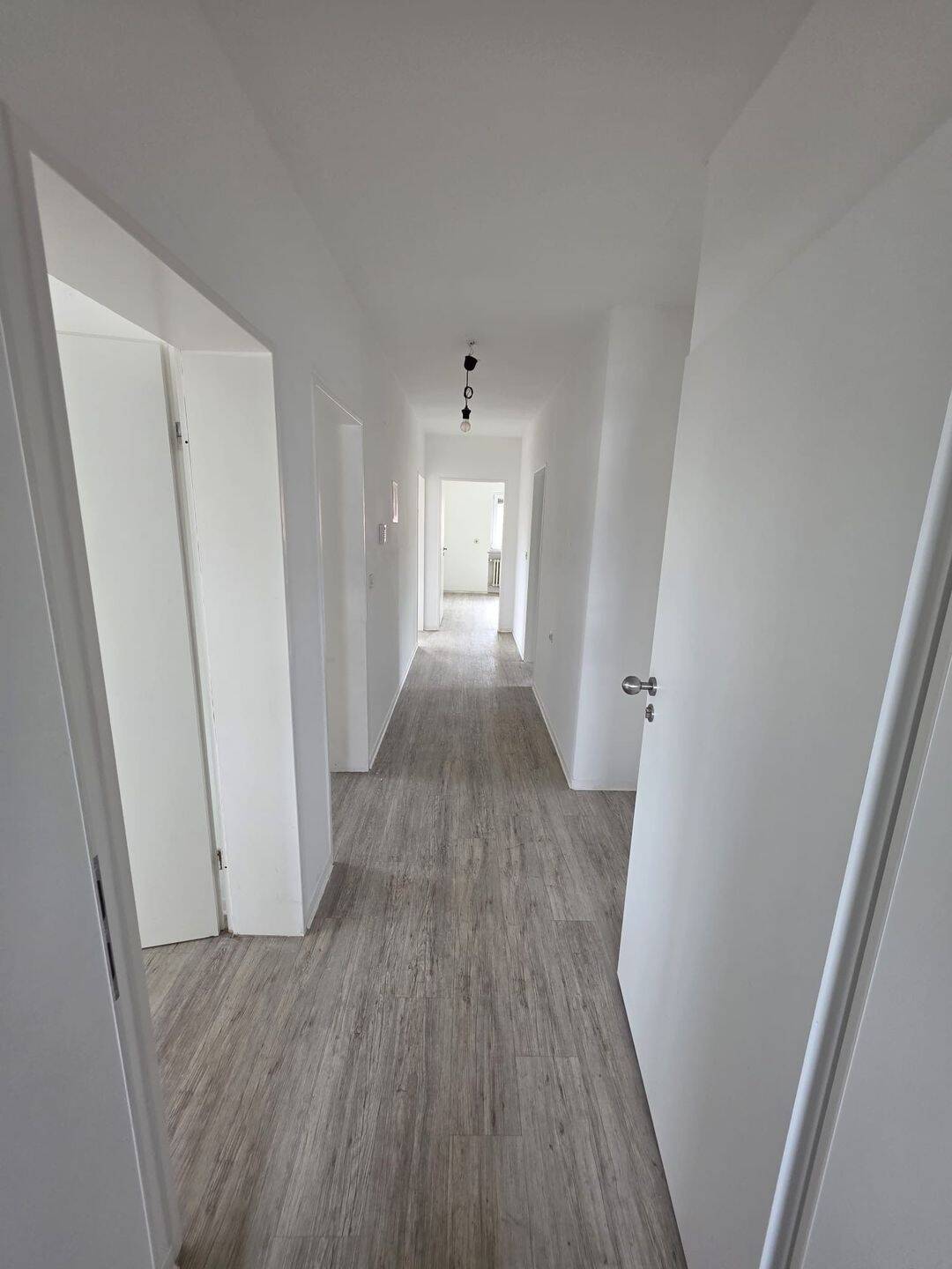 Mietwohnung, 4 Zimmer, 100 m², in Wiesenbronn, 97355 Wiesenbronn