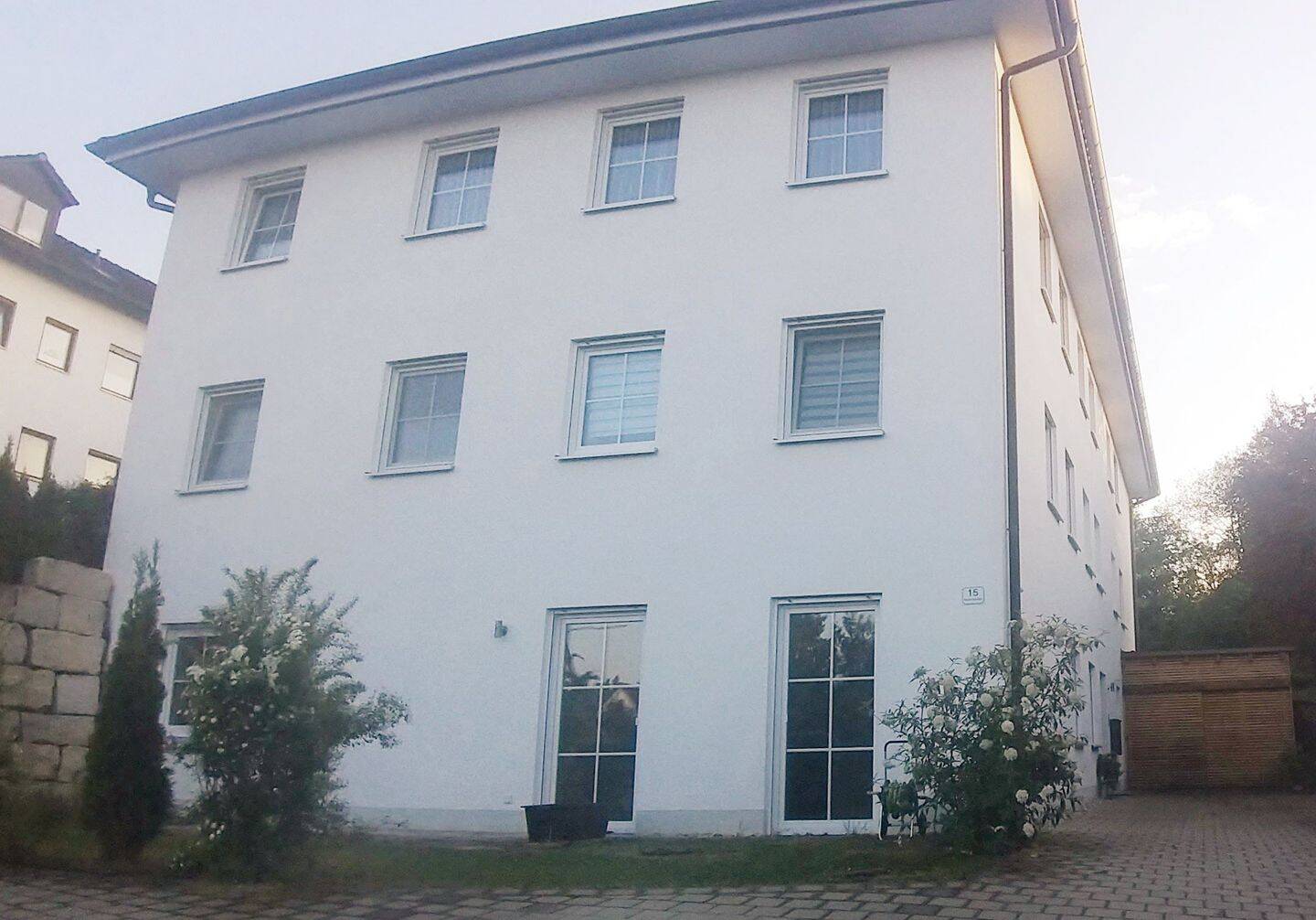 Großzügige, anspruchsvolle 2,5-Zimmer-Wohnung in TOP-Lage von Rottenburg zu mieten., 84056 Rottenburg a.d. Laaber