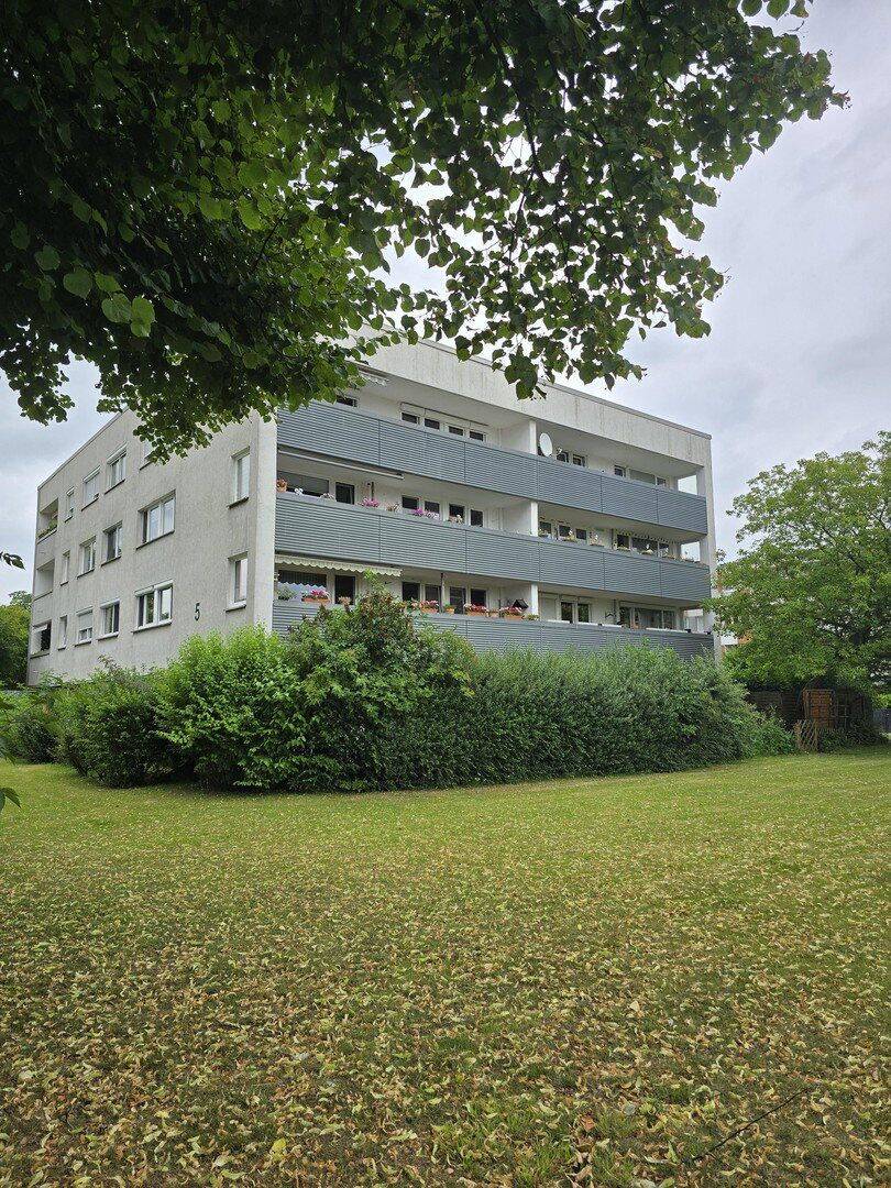 Sanierte 4-Zimmer Eigentumswohnung in Wolfsburg, 38444 Wolfsburg (Detmerode Hattorf Heiligendorf Rabenberg Westhagen)