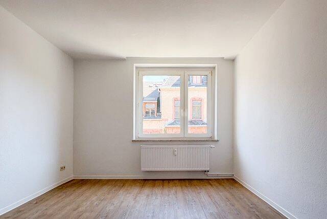 Renoviert und einziehbereit – wohnen in hellen Räumen…, 8523 Plauen
