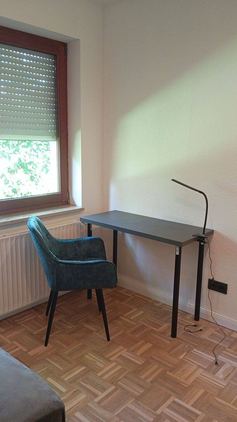 Schönes Mobiliertes Zimmer in Eidelstedt, 22523 Hamburg (Eimsbüttel Eidelstedt)